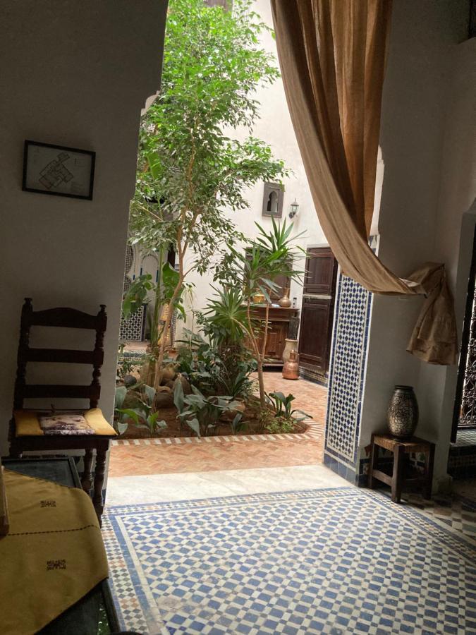 Riad Felloussia Meknes Luaran gambar