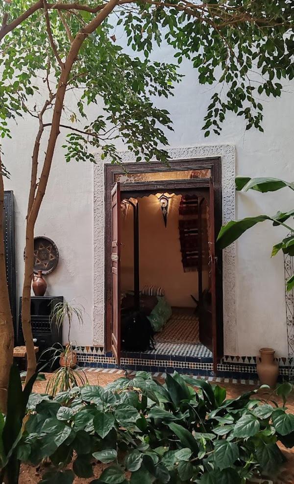 Riad Felloussia Meknes Luaran gambar