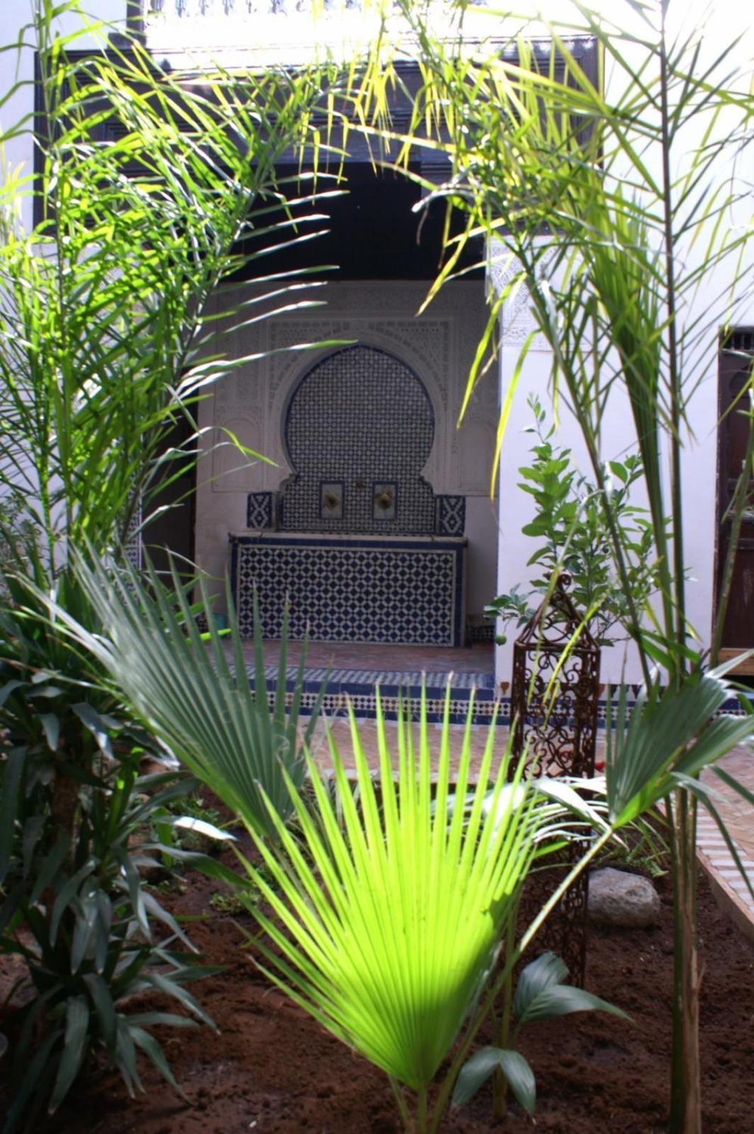 Riad Felloussia Meknes Luaran gambar