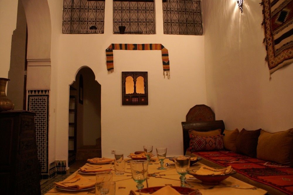 Riad Felloussia Meknes Luaran gambar